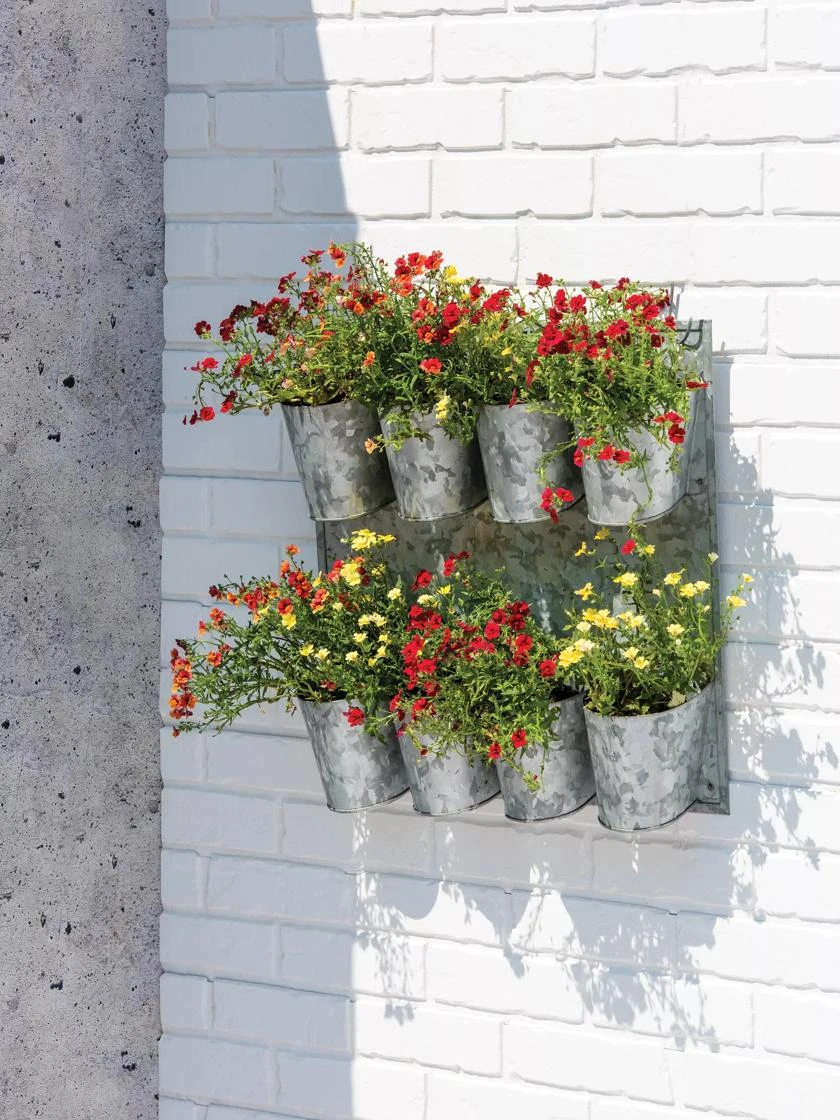 8 Pot Metal Wall Planter