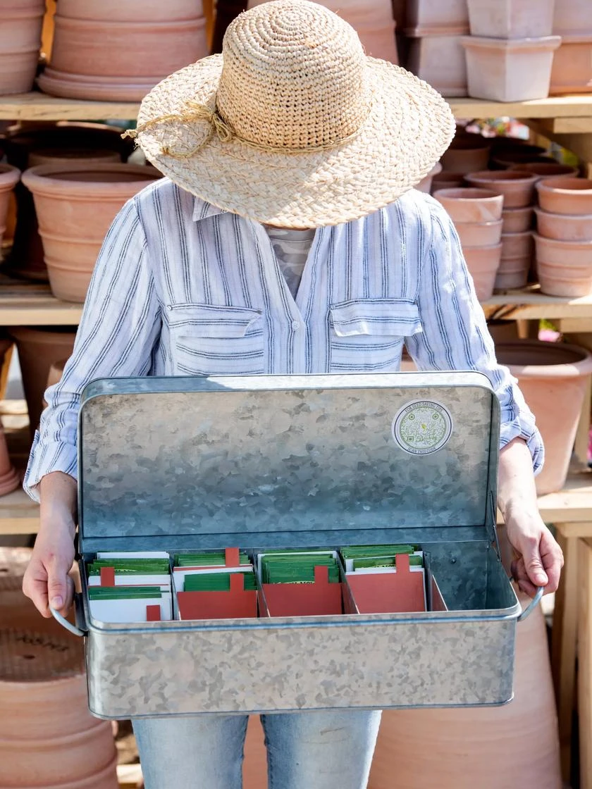 Deluxe Galvanized Seed Saver Kit - Image 2